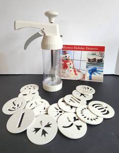 lot 409 image: Abundant Pampered Chef Grouping