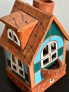 lot 57 image: Handmade Lithuania Aroma Fantasy House