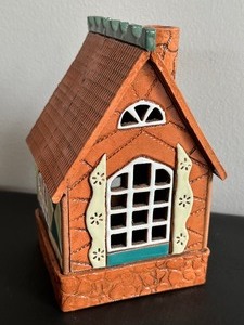 lot 58 image: Handmade Lithuania Aroma Fantasy German Garden House