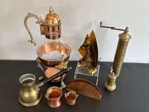 lot 88A image: Vintage Copper and Brass Items
