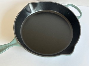 lot 17 image: Le Creuset Skillet - NEW