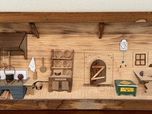 lot 474 image: Wooden Artisan German Diorama Kitchen Carving