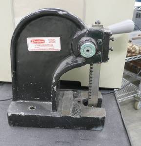 lot 69 image: 1 Ton Arbor Press
