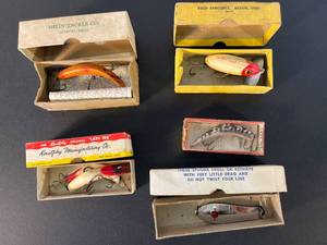 lot 104 image: 6 lures in (5) boxes  Lazy Ikes, Helin Flatfish, Perfection DoubleAction spoon, Arbogast Jitterbugs