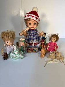 lot 152 image: 1972 Mattel doll (crank her arms & her eyes move)  assorted dolls & baby things, incldg. Mr Peanut & boxed worry dolls