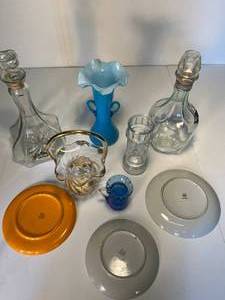 lot 158 image: assorted glassware, incldg. 2 Jack Daniels decanters, china fruit plates, vases - 9 pieces total