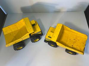 lot 216 image: Dominate the sandbox with these 2 vintage Mighty Diesel Tonka Trucks