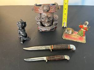 lot 188 image: altarsworshipspiritual figures  4 healing crystals & 2 knives