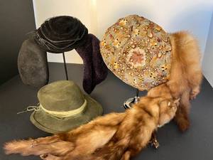 lot 166 image: 5 mainly vintage hats  mink stoll