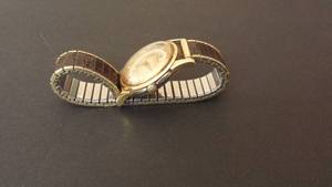 lot 242 image: mens vintage Omega Constellation watch