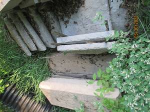 lot 43 image: Pallet of landscape block...