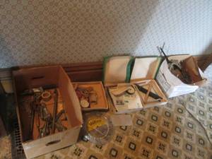 (UR3) Assorted Vintage Etc - Vintag...