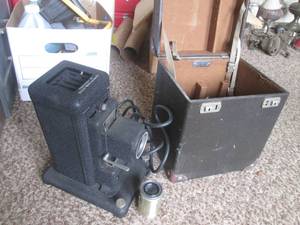 (DL) Vintage Kodaslide Projector w...
