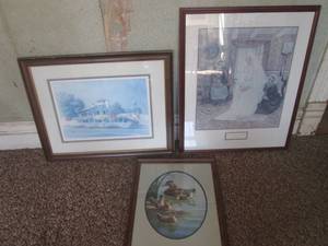 (DL) Framed Wall Decor...