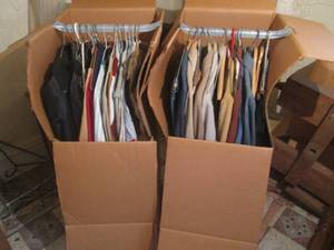 (UR1) Assorted Vintage Clothes...