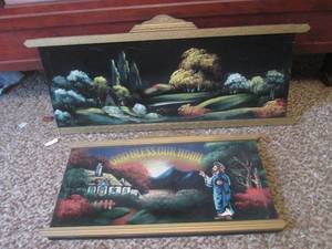 (DL) 2 Vintage Black Velvet Painti...