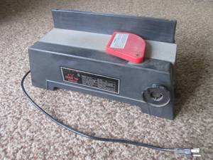 (DL) 4 18 Bench Top Jointer...