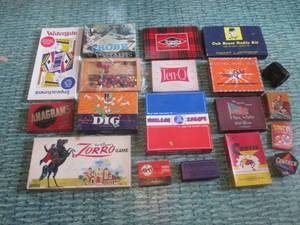 (UR2) Assortment of Vintage Games E...
