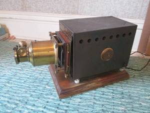 (DL) Large Antique Camera All Meta...