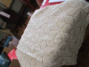 lot 236 image: Bed Cover -Vintage...