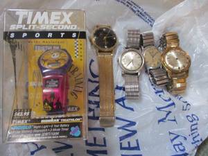 lot 262 image: 5 Watches...