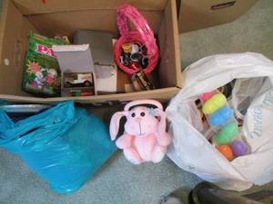 lot 263 image: Easter Dcor and Old Toys...
