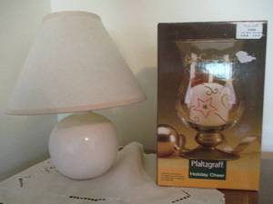 lot 278 image: 2 Lamps...