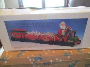 lot 288 image: Wood Train Centerpiece...