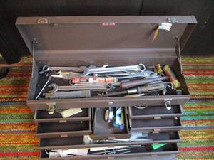 lot 314 image: Kennedy Kits Metal Tool Chest with ...