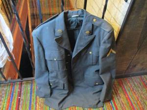 lot 327 image: Service Jacket...