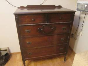 lot 59 image: Vintage Wood Dresser