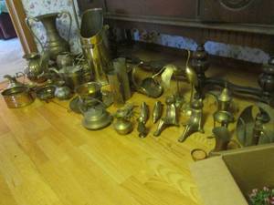 lot 75 image: A LOT OF BRASS