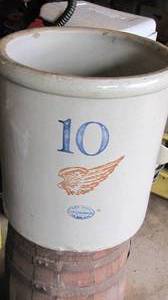 lot 809 image: 10 gallon Red Wing crock - 2 small ...