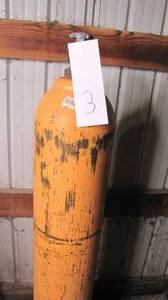 lot 3 image: Oxygen Tank