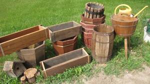 lot 861 image: Wooden Planters