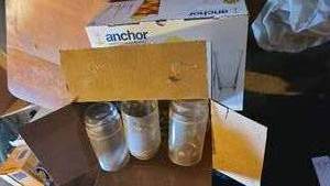 lot 407 image: Anchor Hocking 12pc beverage set st...