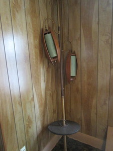 lot 2 image: MCM Pole Lamp