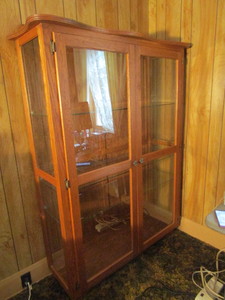 lot 1 image: Curio Cabinet - Glass on Three Side