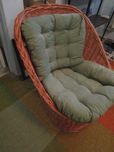 lot 4 image: MCM Wicker Chair