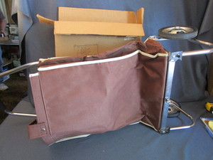 lot 48 image: Tote N Roll