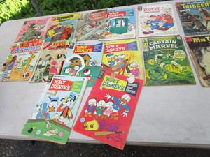 lot 117 image: Comics