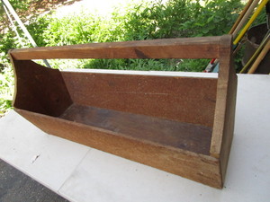 lot 127 image: Wooden Tool Tray