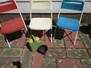 lot 132 image: Cosco Folding Chairs, Jug, Butt Can