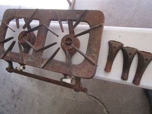 lot 190 image: Cast Cooktop