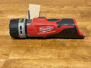 lot 6 image: Milwaukee M12 Flashlight