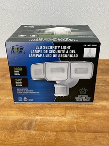 lot 54 image: LED Security Light