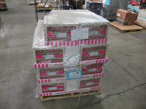 lot 207 image: Pallet of Store Overstock Product - NEW Holiday Candy and Treats