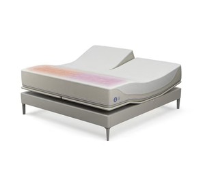lot 210 image: NEW Sleep Number Flex Fit 3 Smart Base - Queen