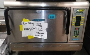 lot 31 image: Turbo Bake oven. 5 years old.