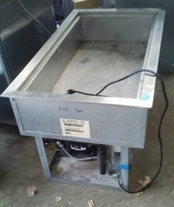 lot 64 image: Drop In Refrigeration.  Great Beer Cooler - Coors, Miller, Michelob,